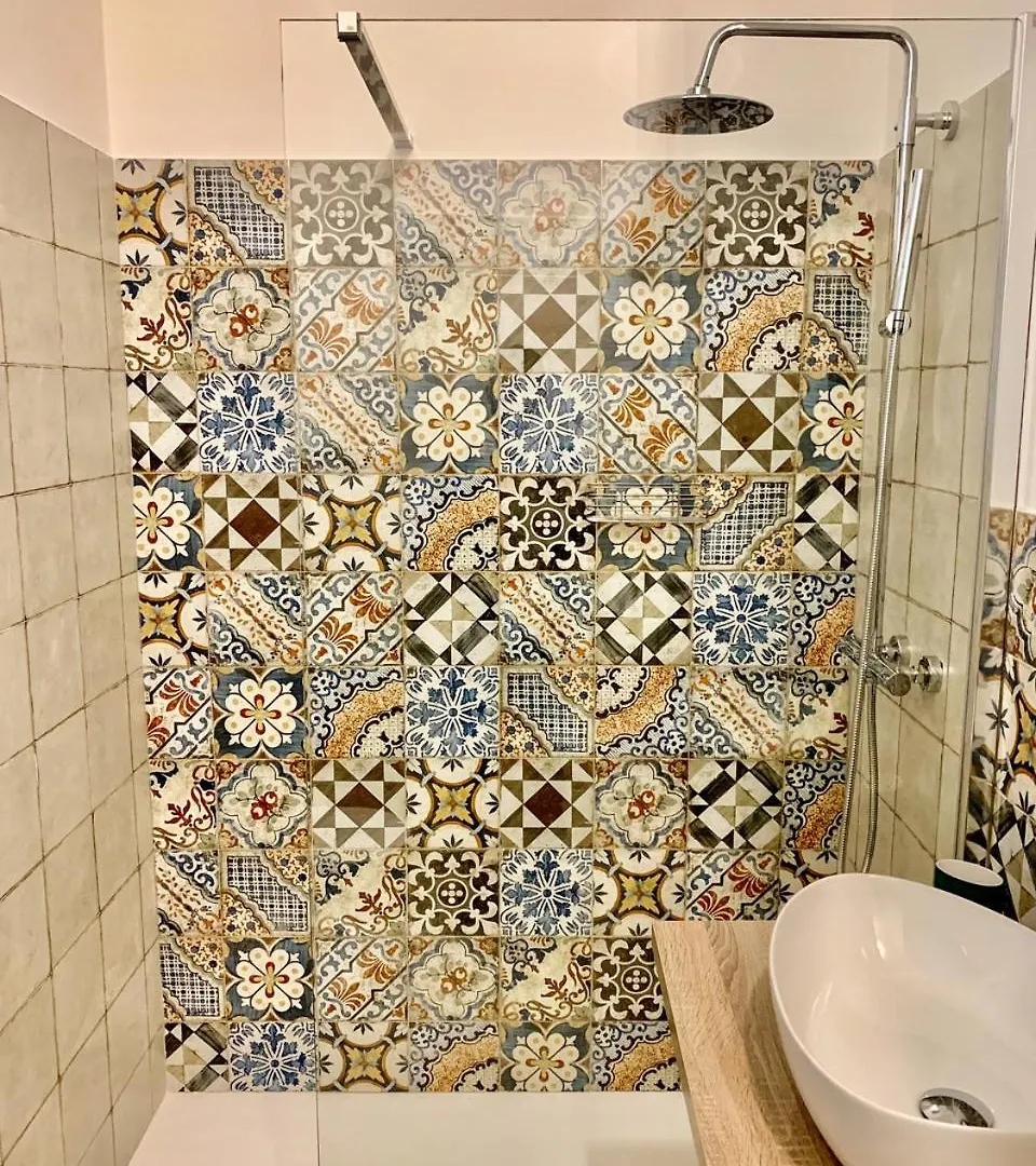 Central Apartment - Le Burnie Palermo 0*,